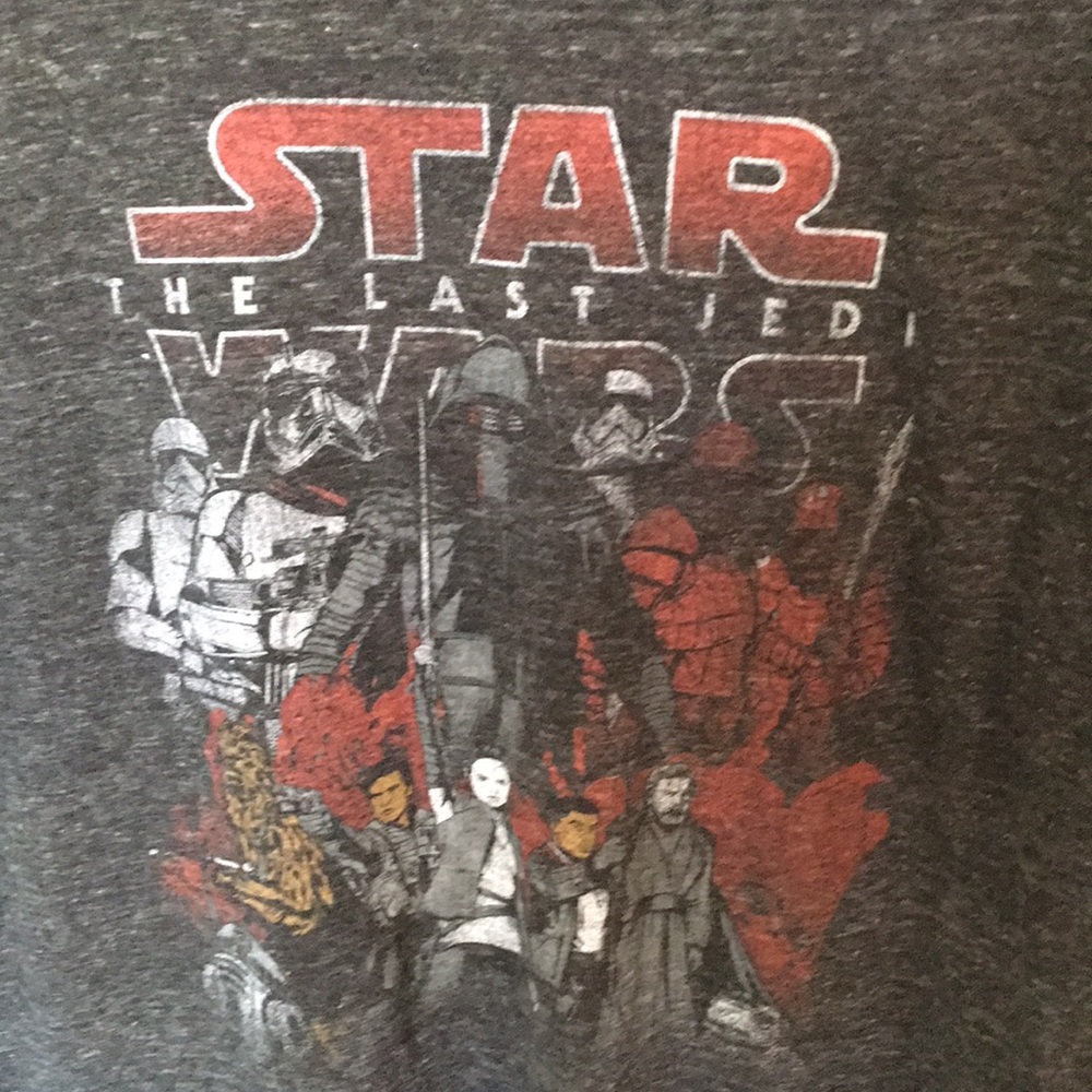 Star Wars Last Jedi T-Shirt Sz L